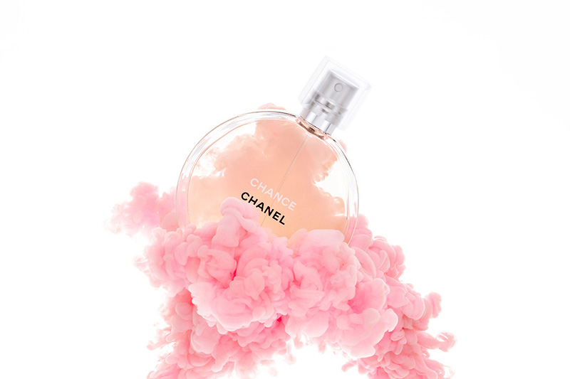 Chanel收購(gòu)10萬(wàn)平米茉莉花田，以確保五號(hào)香水的原料供應(yīng)